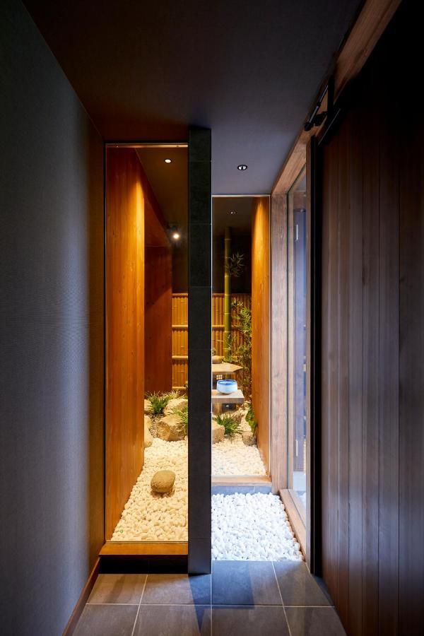 古今 天下茶屋 With A Private Parking Lot And A Half Open-Air Bath And Direct To Kix Villa Ōsaka Eksteriør bilde